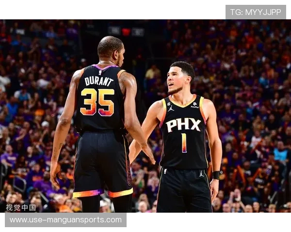 太阳关键球对决分析布克与杜兰特投篮选择差异深度解读